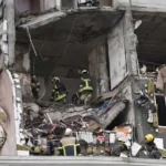 Russian Attack on Kyiv Kills One Ahead of Trump–Zelensky Meeting 3 russia attacks kyiv 27 dec 2025